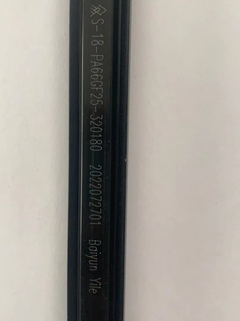 Aluminium Profiles C18 - thumbnail 2