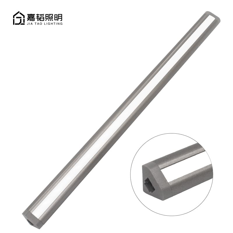 Đèn chiếu sáng 1313 - ảnh 1