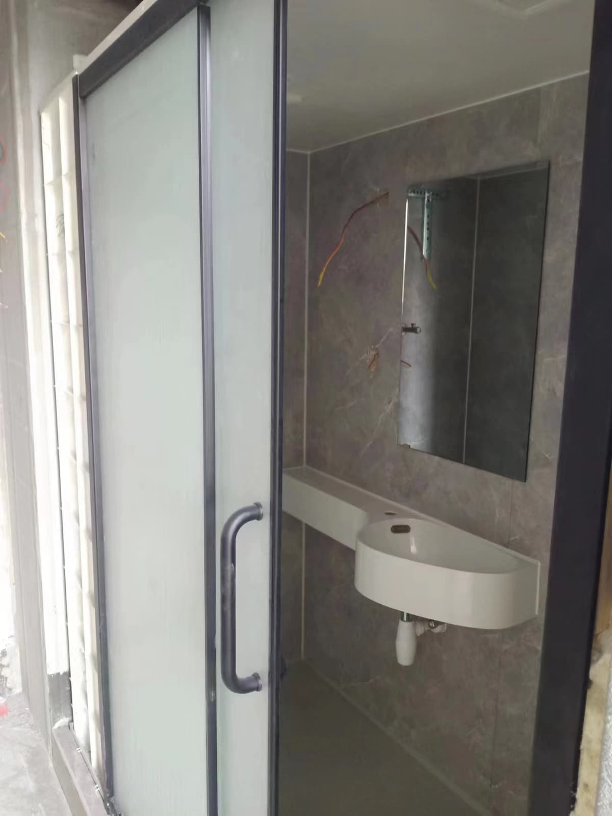 Integrated Bathroom UB0916 - image 1