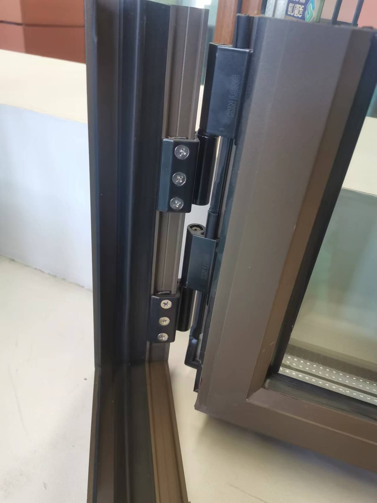 HG Aluminium Doors & Windows 65 - thumbnail 3
