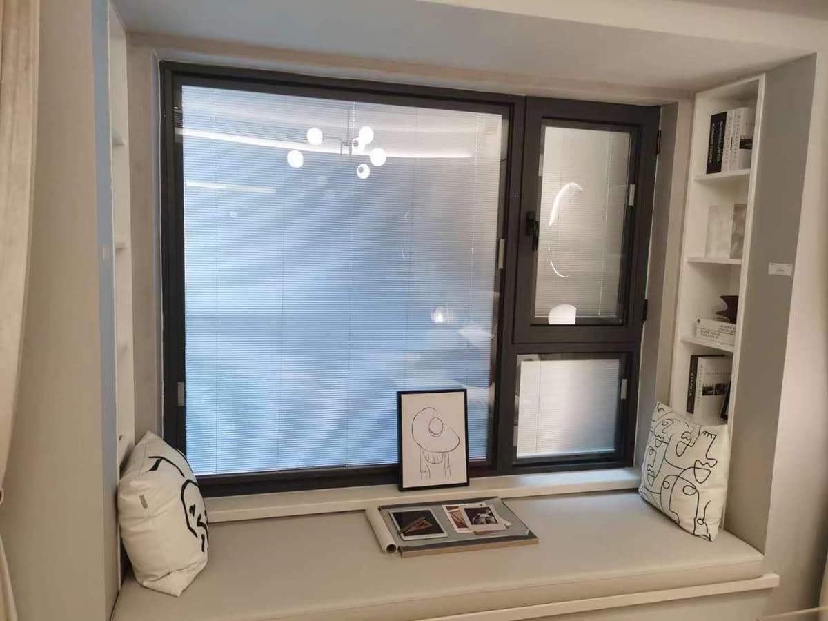 Built-in Louver Insulated Glass - image 1