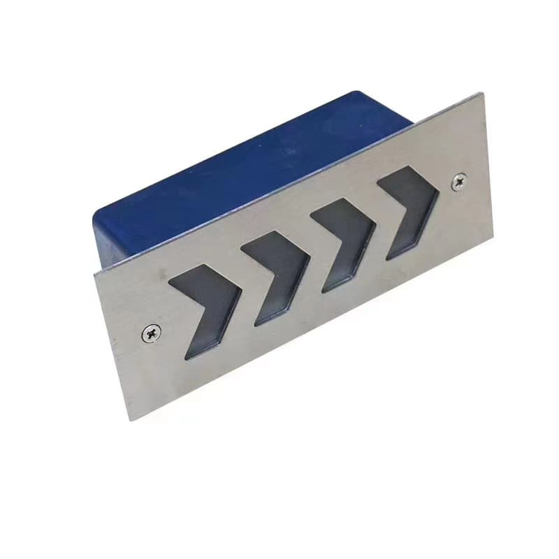 Outdoor Lighting CBL7079 - image 1