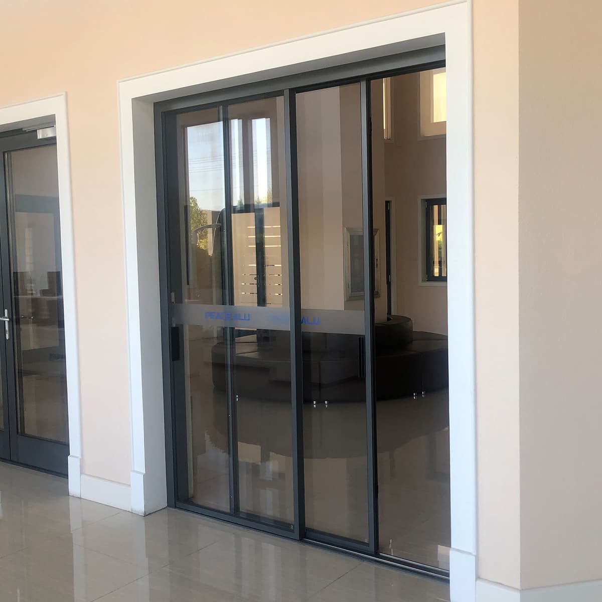 和平铝业 Aluminium Doors & Windows CIV-811WQ - ảnh 1