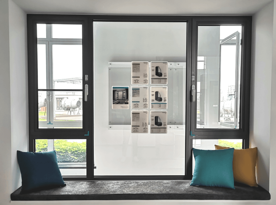 System Doors & Windows AW70