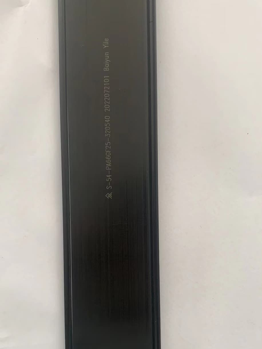 白云易乐 Aluminium Profiles CIV-VZGH0 - ảnh 1
