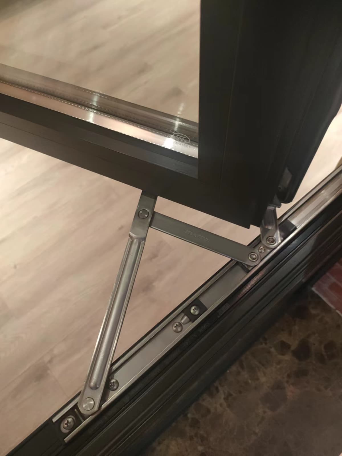 System Doors & Windows GY60