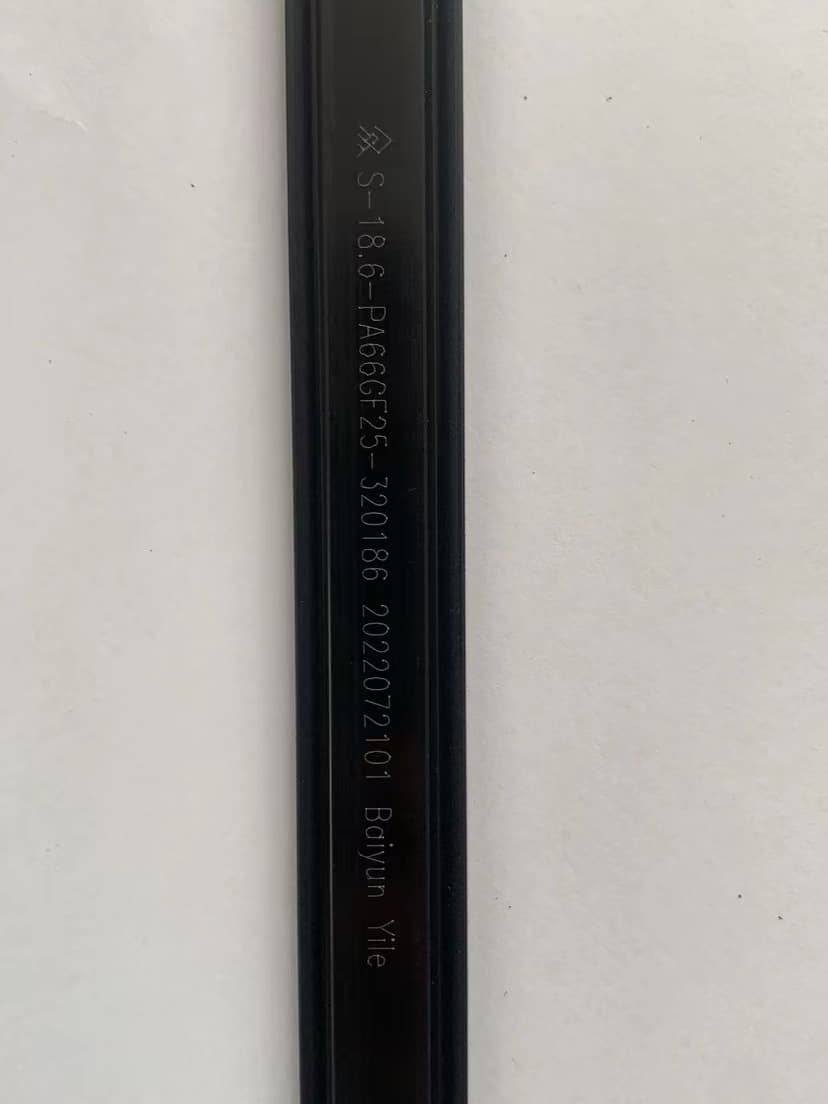 白云易乐 Aluminium Profiles CIV-1MRJ4 - ảnh 1
