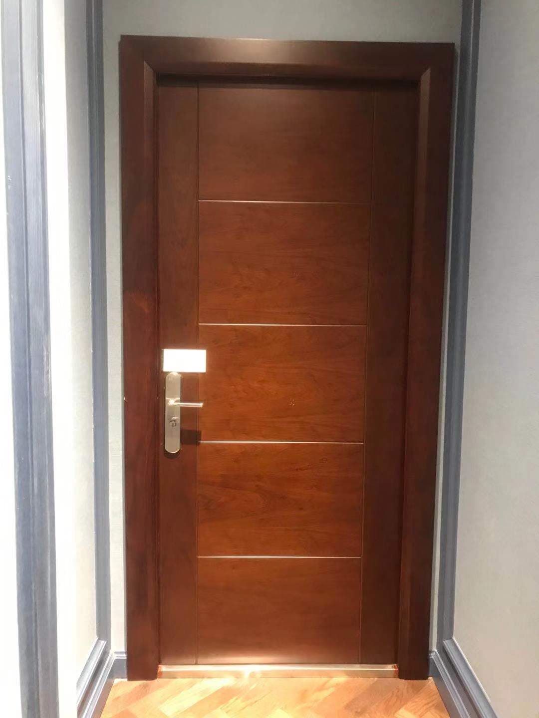 Steel-Wood Entrance Doors SCP043